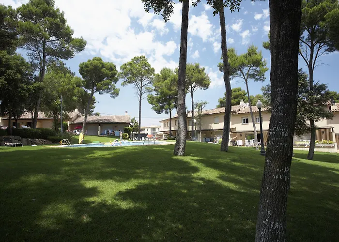 Village Golf Beach