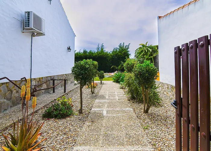 Villas Dehesa Roche Viejo