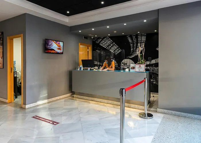 Avenida Hotel