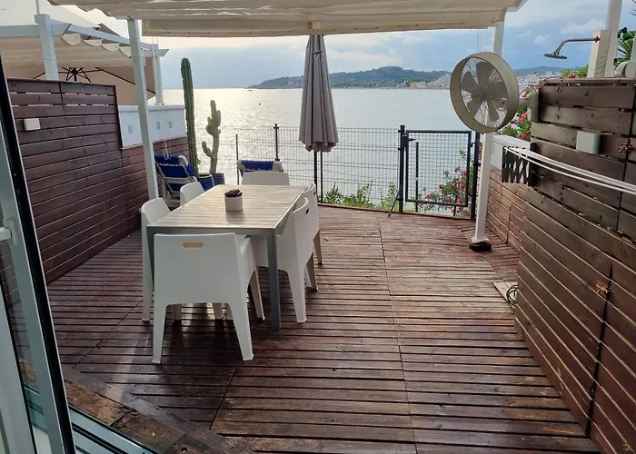 Sea House