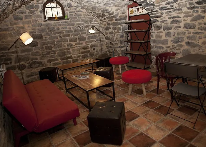 Hostel-Albergue Monte Perdido