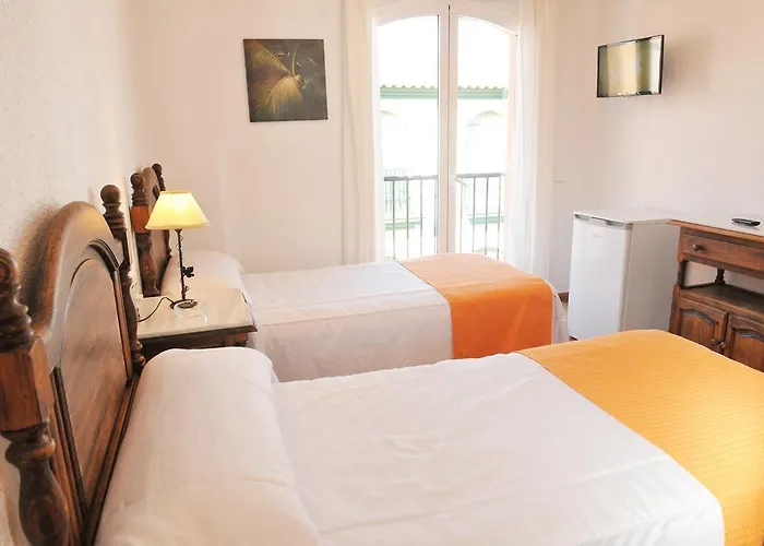 Hostal Puerto Lepe