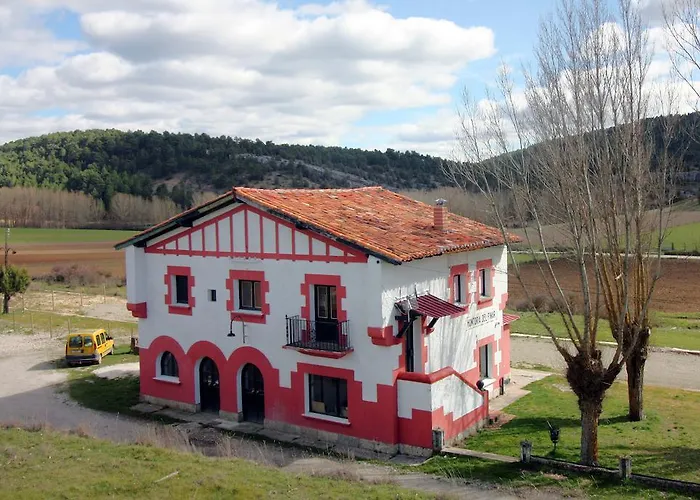 Albergue de La Estación del Río Lobos