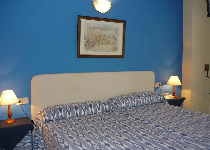 Hotel Reconquista