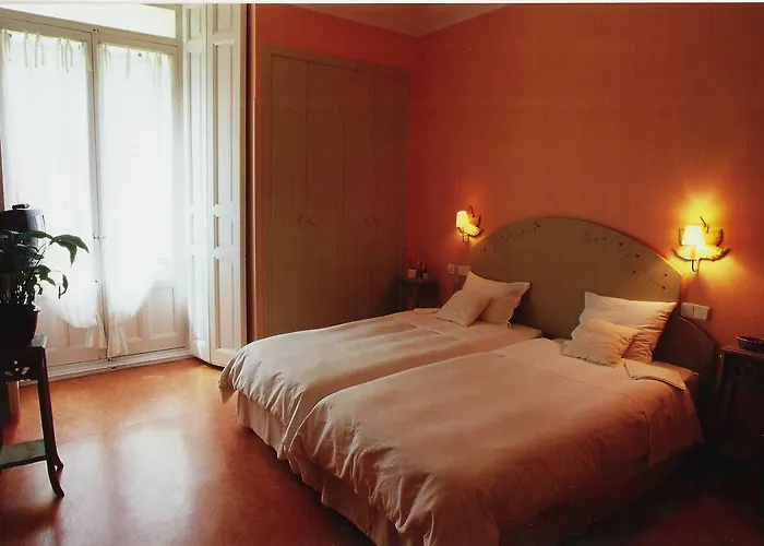 Hostal Fornos