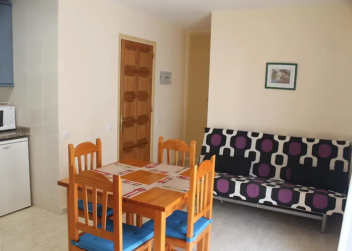 Apartaments Can Claudi