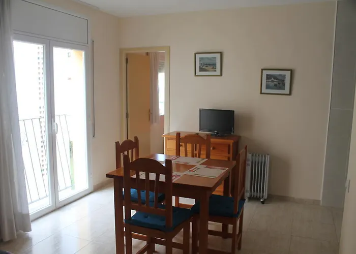 Apartaments Can Claudi