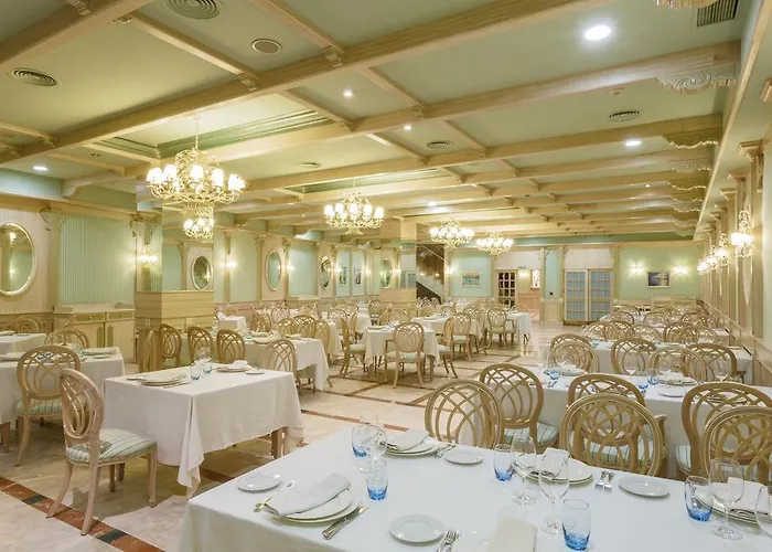 Hotel Azofra