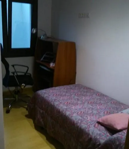 Apartamento con balcón