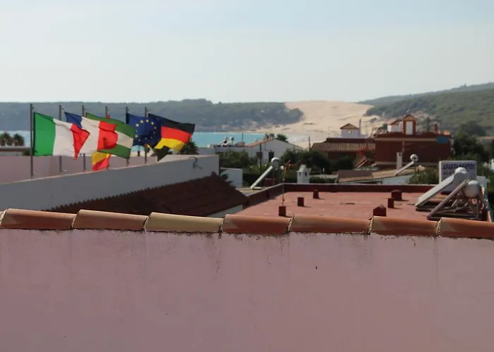 Apartamentos Bolonia Paraiso