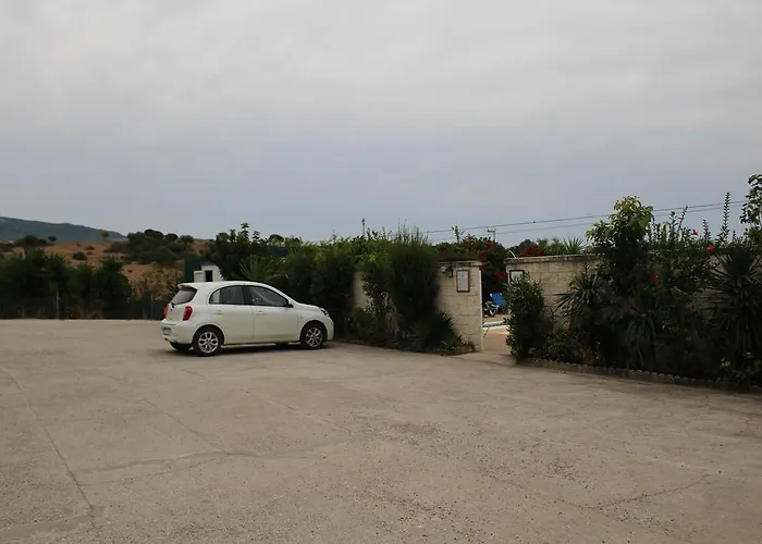 Apartamentos Bolonia Paraiso