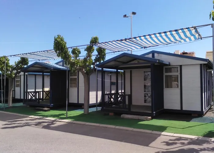 Camping Y Bungalows Monmar
