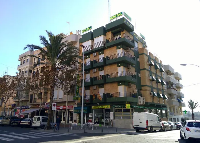 Hostal El Altet