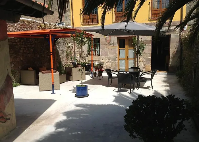 Apartamentos Rurales La Villa de Piedra