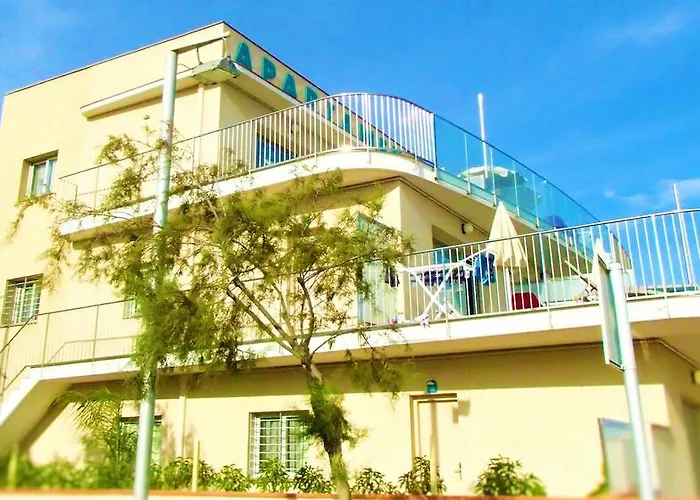 Apartamentos Voramar