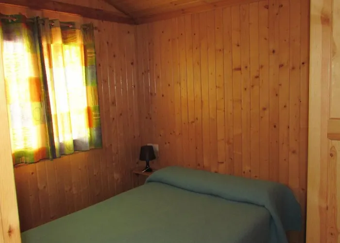 Camping-Bungalows Ciudad De Albarracin