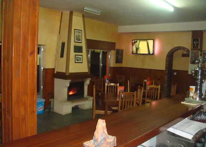 Hostal Poncebos