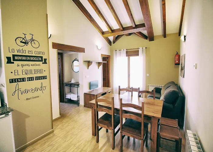Apartamentos La Fuente de Enmedio