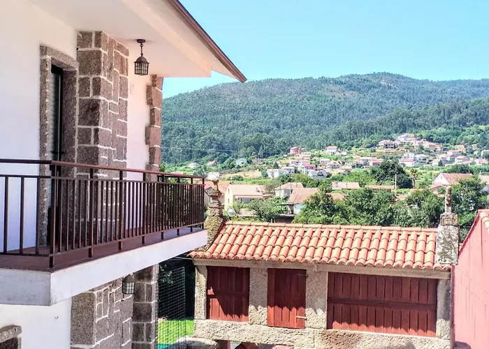 Villa Oubiña