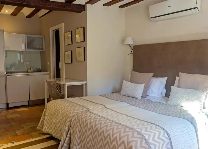 Los Ojos de la Mora Apartamentos Boutique