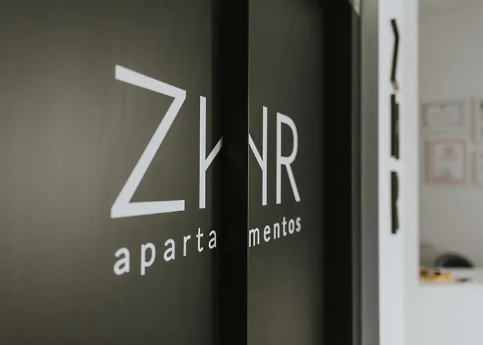 Apartamentos ZHR