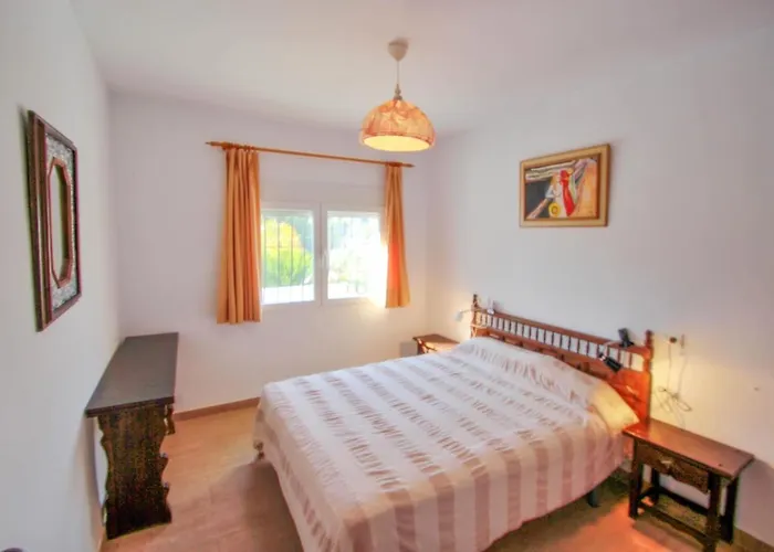 Mabruka - Charming, Finca Style Holiday Villa In Benissa