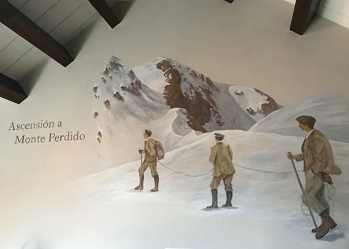 Hostel-Albergue Monte Perdido