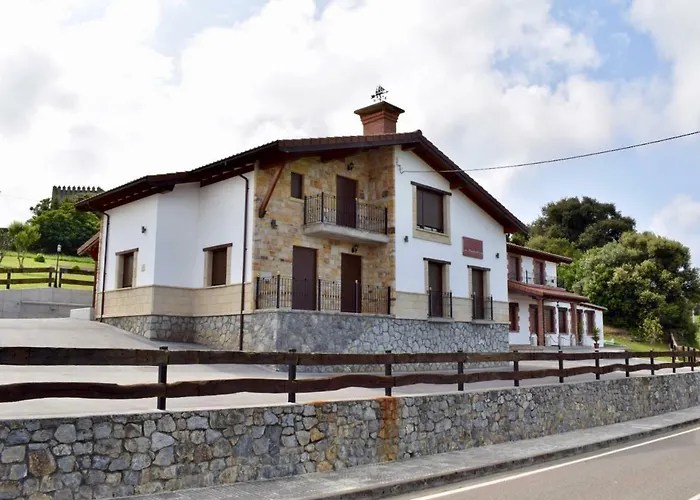 Apartamentos La Fragata