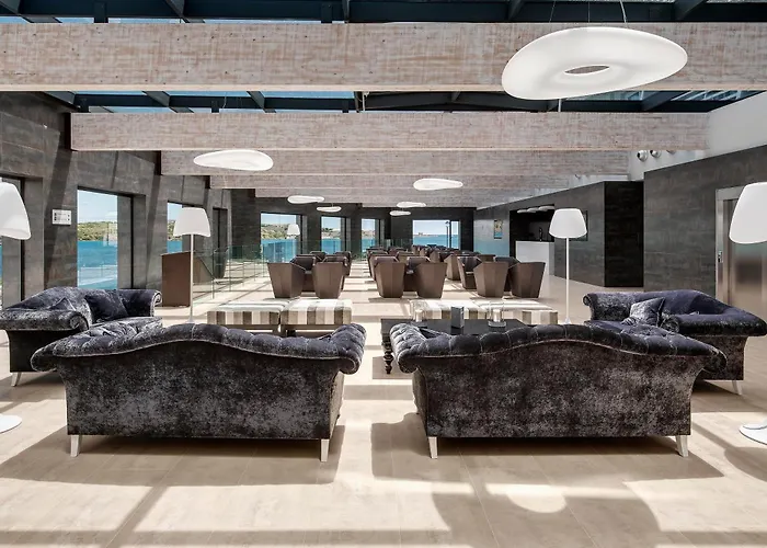 Barcelo Hamilton Menorca - Adults Only Hotel Es Castell 