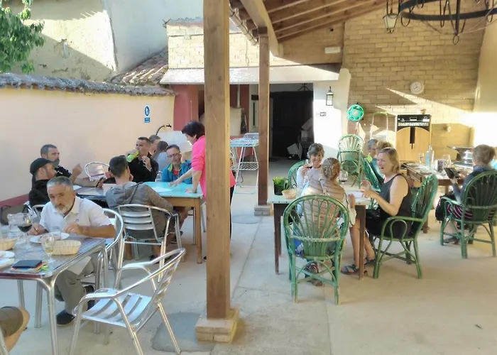 Los Canarios
