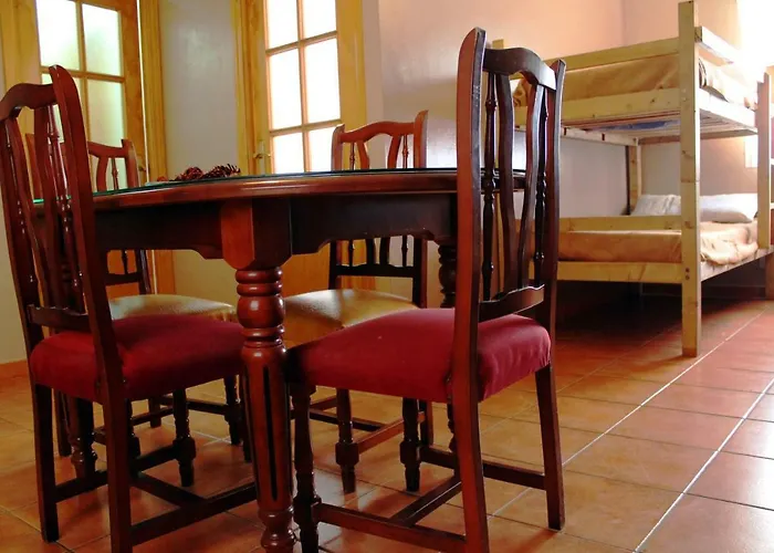 CENTRO DE OCIO ALÚA Bungalows Camping Rafting Benamejí