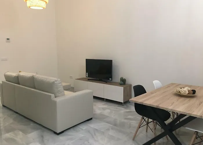 Apartamento nuevo en casa tipo palacio