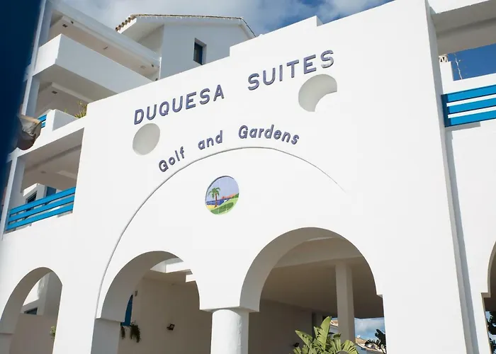 Duquesa Suites Golf&Gardens