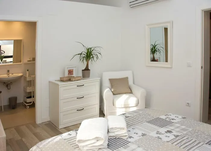 Can Pauet Apartaments