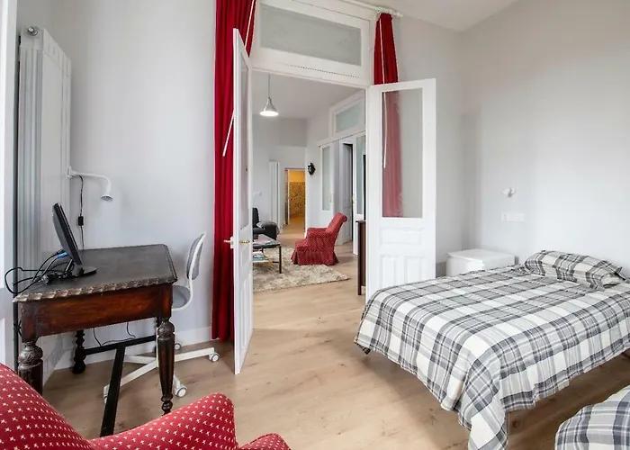 Apartamentos CASA CARRE 1893