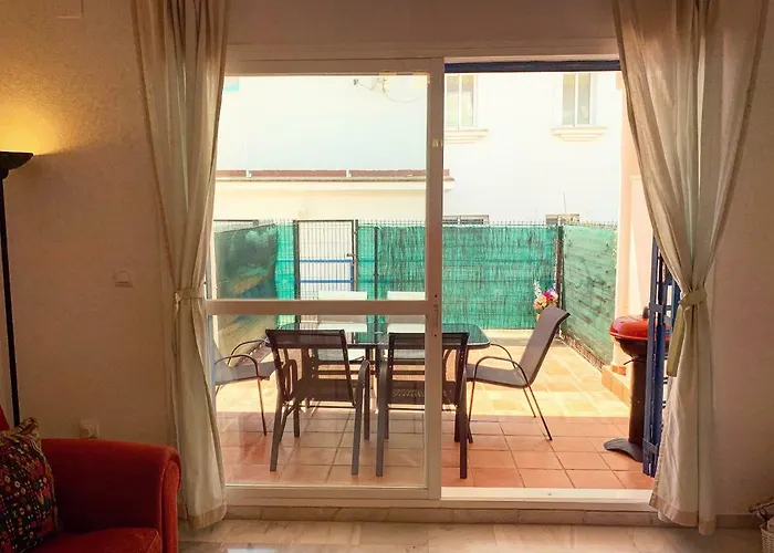 Fantastic 3-Bedroom Holiday Home Including Tennis And Pool Near Golf Course