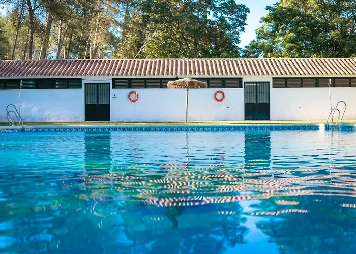 CENTRO DE OCIO ALÚA Bungalows Camping Rafting Benamejí