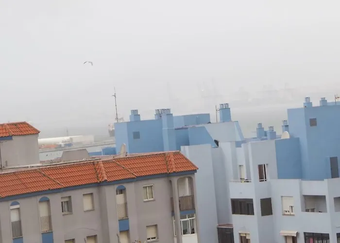Tiny Apartment On The Roof Touching Gibraltar