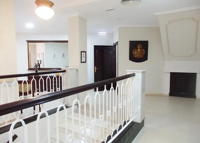 Hostal Montemayor