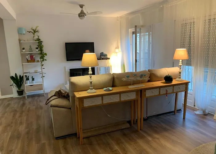 Nuevo y Moderno Apartamento
