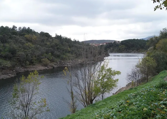 Puente Viejo de Buitrago CASA ROBLE