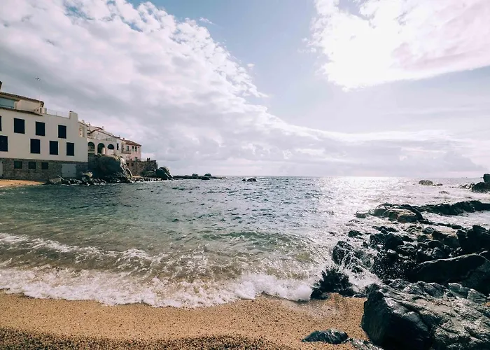Apartamento reformado a 2 minutos de la playa en Calella!