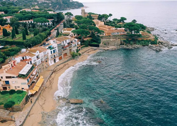 Apartamento reformado a 2 minutos de la playa en Calella!