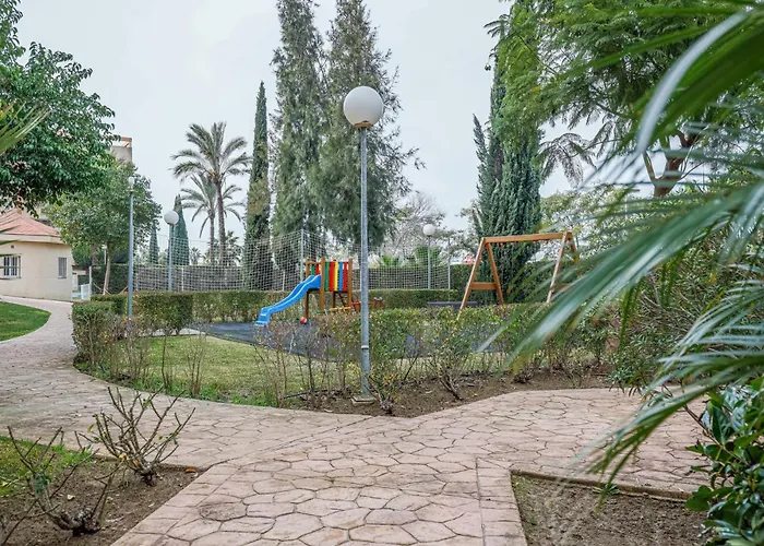 Sensacional Apt 2 Hab 2 baños 4 pax Aljarafe Metro