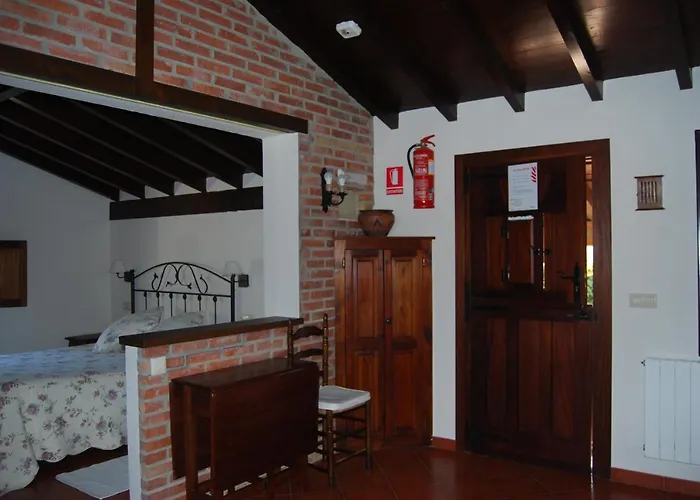 Apartamentos El Perujo